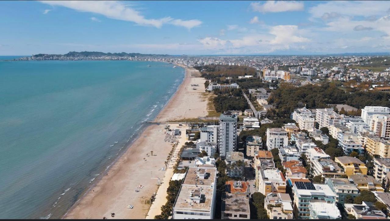 Lunasol Seaside Apartments ドゥラス エクステリア 写真
