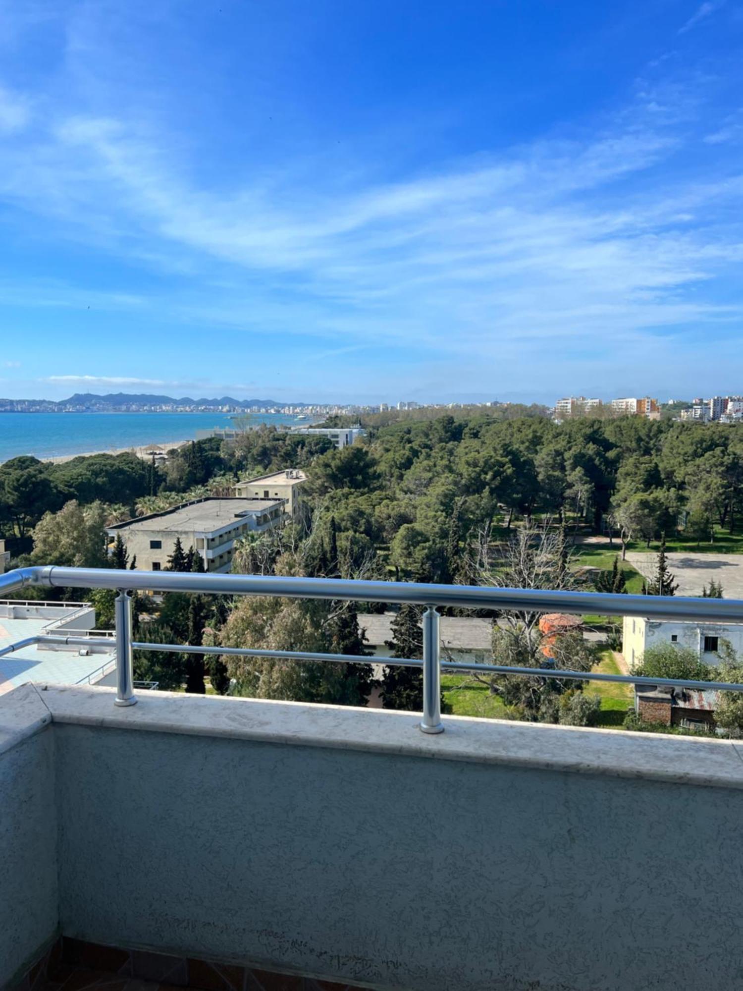 Lunasol Seaside Apartments ドゥラス エクステリア 写真