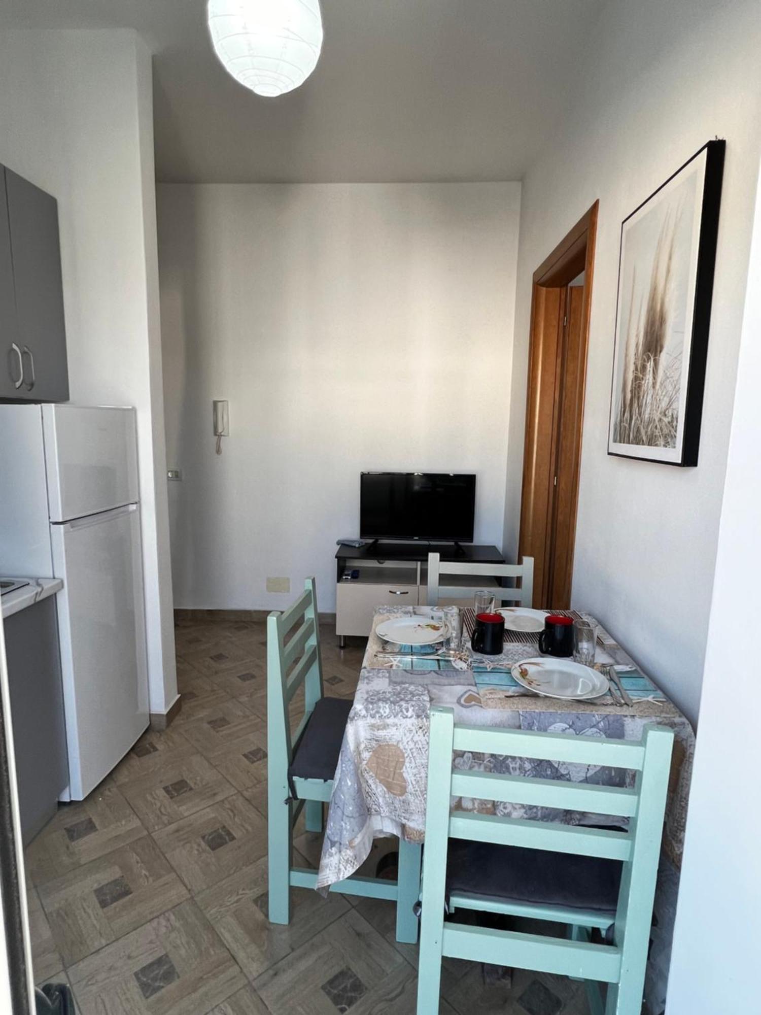 Lunasol Seaside Apartments ドゥラス エクステリア 写真