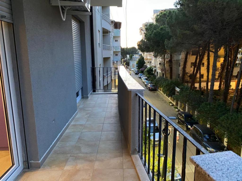 Lunasol Seaside Apartments ドゥラス エクステリア 写真