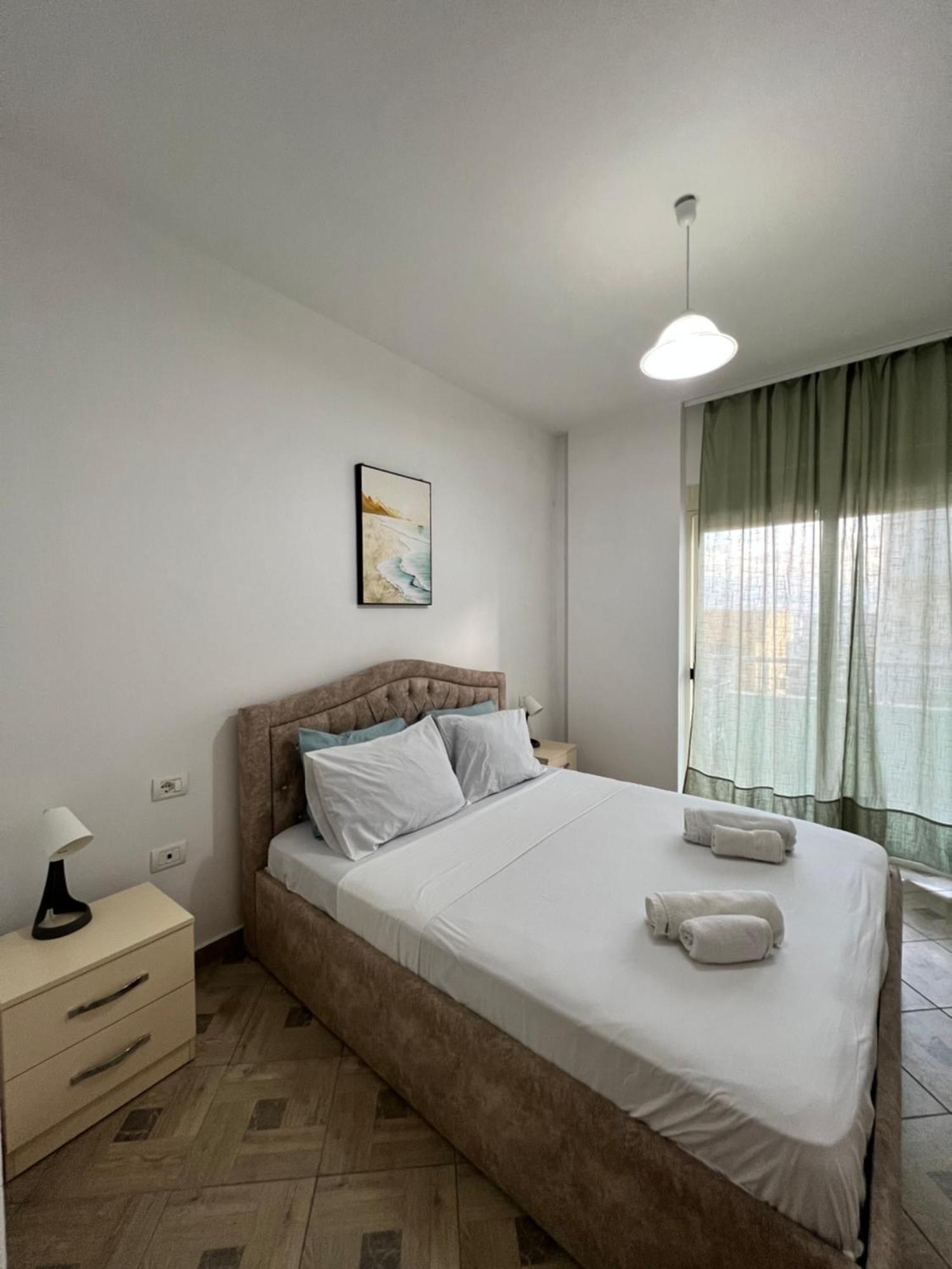 Lunasol Seaside Apartments ドゥラス エクステリア 写真
