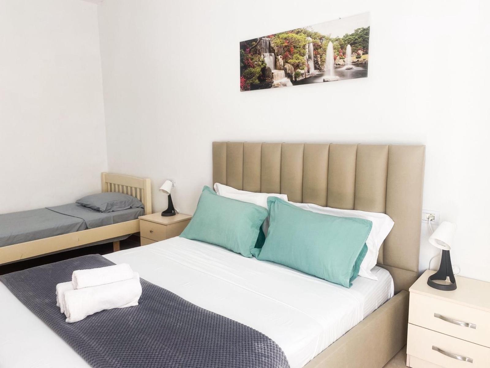 Lunasol Seaside Apartments ドゥラス エクステリア 写真