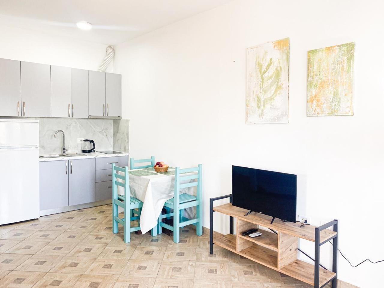 Lunasol Seaside Apartments ドゥラス エクステリア 写真
