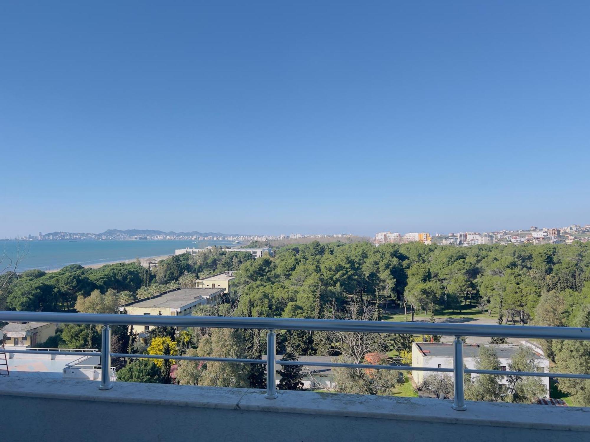 Lunasol Seaside Apartments ドゥラス エクステリア 写真